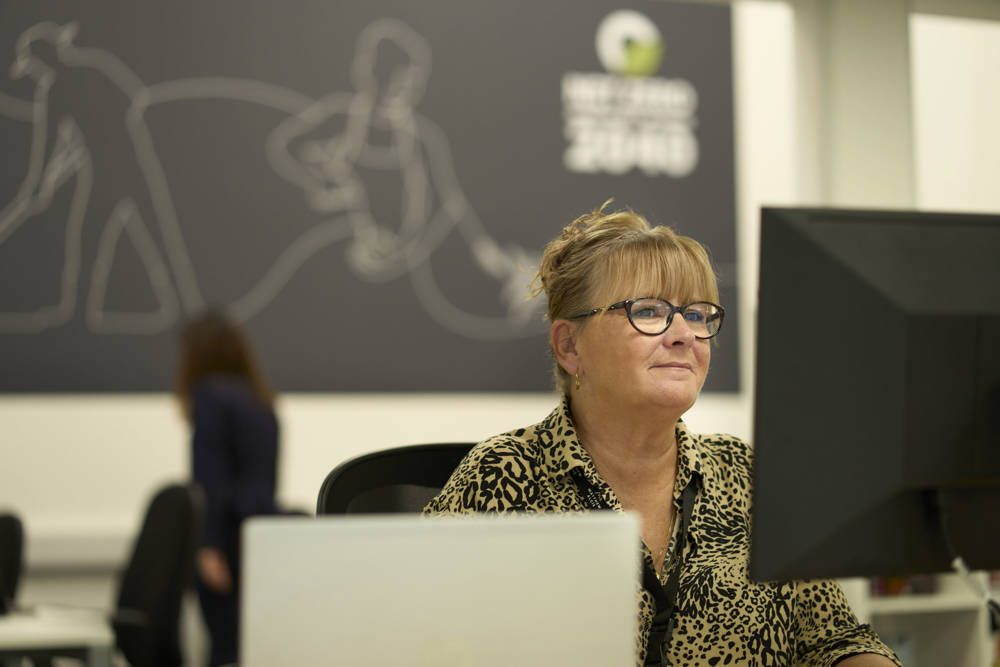 Matthew Algie Customer Service